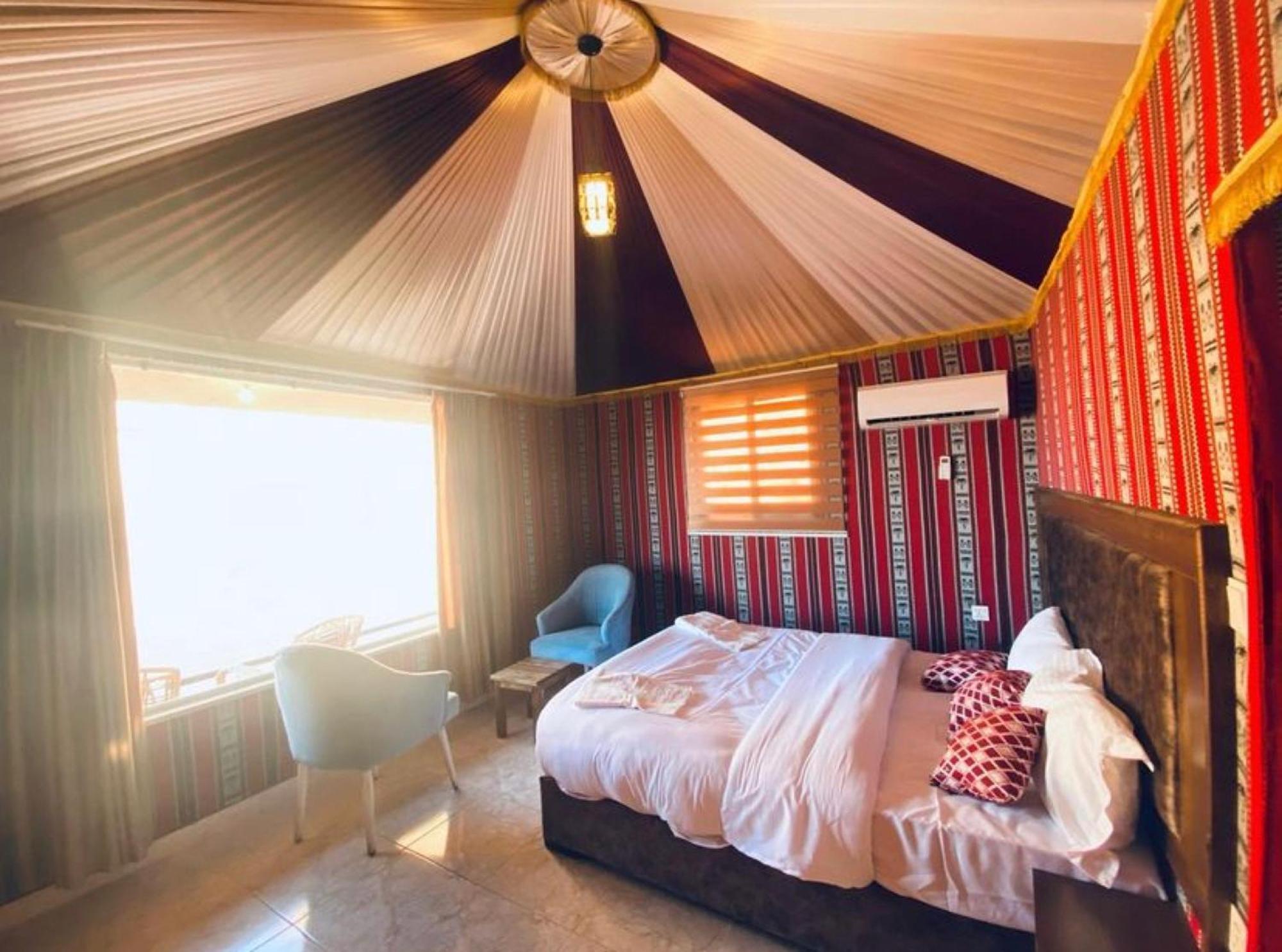 Julia Rum Luxury Camp Wadi Rum Exterior photo